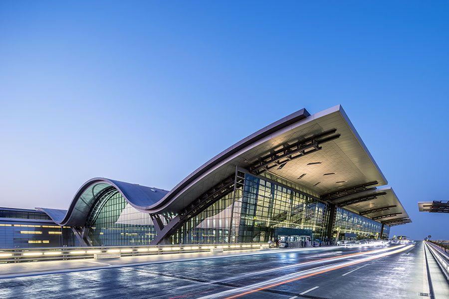 سنغافورة تخرج من السباق على لقب "أفضل مطار في العالم" لصالح مطار حمد الدولي