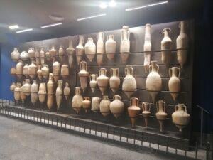 عرض متحفي لـ«الأمفورات» يرصد جانبا من الحياة الاقتصادية بالعصر اليوناني والروماني
