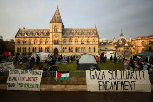 دعما لفلسطين.. طلاب جامعتي «أكسفورد» و«كامبردج» يتضامنون مع أقرانهم الأمريكيين