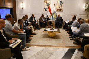 «فودة» يناقش مع رئيس موانئ البحر الأحمر أعمال التطوير بجنوب سيناء