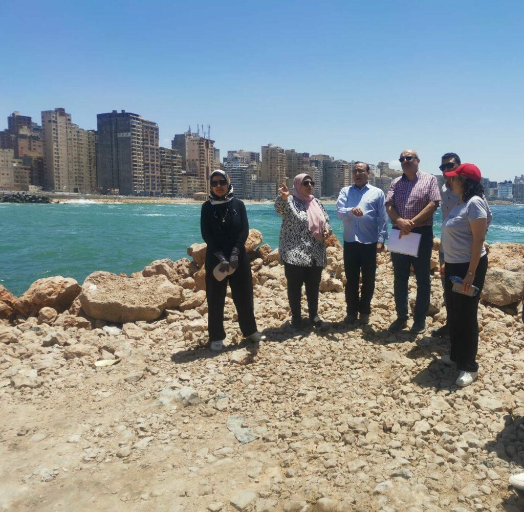 هيئة حماية الشواطئ تتابع تنفيذ عدة مشروعات في الإسكندرية (صور)