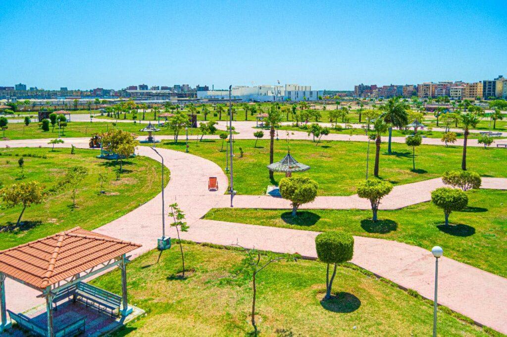 زراعة أكثر من مليون متر مربع مسطحات خضراء في «دمياط الجديدة» وحدائق أخرى بالمدينة