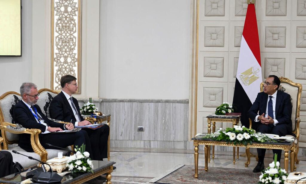 مدبولى: مؤتمر الاستثمار نقطة البداية نحو تفعيل بنود اتفاقية الشراكة بين مصر والاتحاد الأوروبى