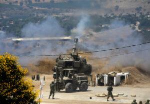 وسطاء غربيون وعرب يضغطون لوقف هجمات حزب الله اللبناني على إسرائيل