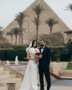 أمير طعيمة ينشر صورا من حفل زفافه بالممثلة يسرا الجديدي (صور)