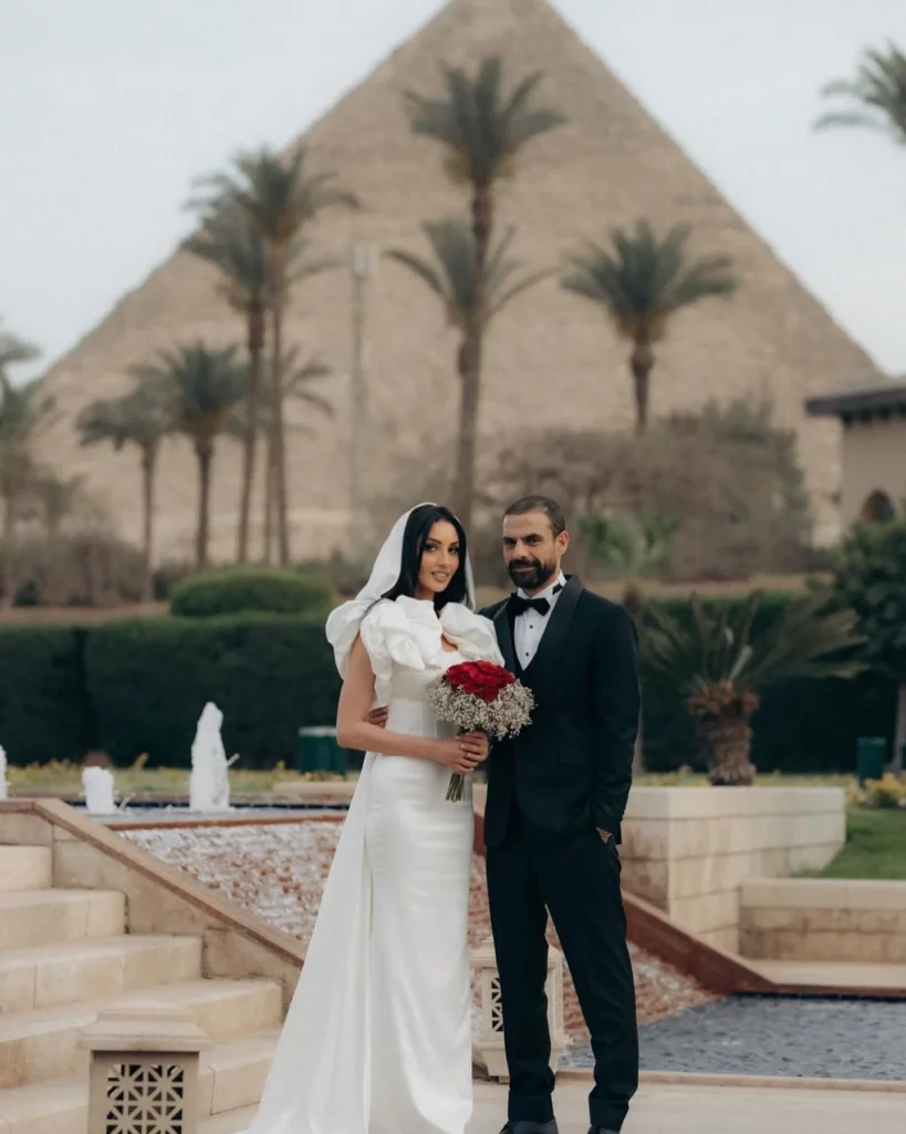 أمير طعيمة ينشر صورا من حفل زفافه بالممثلة يسرا الجديدي (صور)