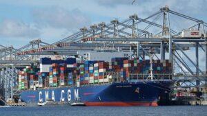 ثالث شركة من نوعها..«CMA CGM» للشحن تعود إلى أوكرانيا