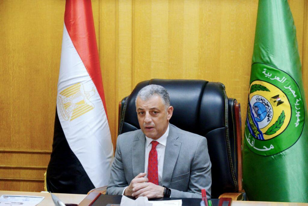 محافظ الإسماعيلية: لا تهاون في إزالة التعديات على أملاك الدولة