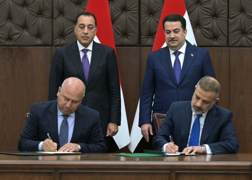 رئيسا وزراء مصر والعراق يشهدان التوقيع على 12 وثيقة تعاون مشترك ومحضر اللجنة العليا