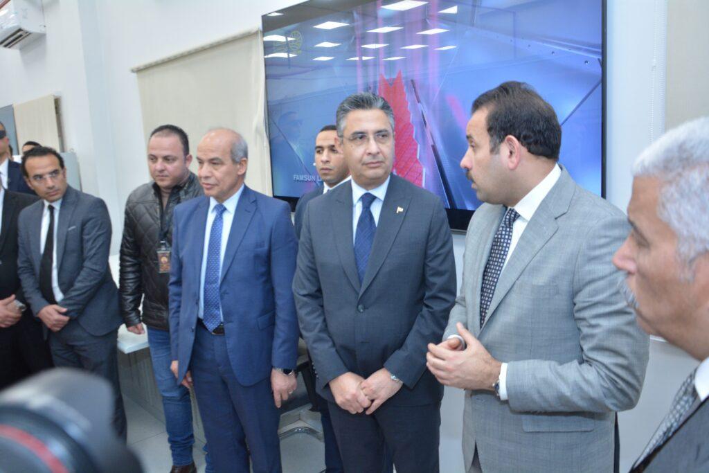 إنشاء مجمع للزيوت بالسادات.. وزير التموين: تحقيق الاستقرار في الأسواق وتوفير السلع بجودة عالية للمواطنين