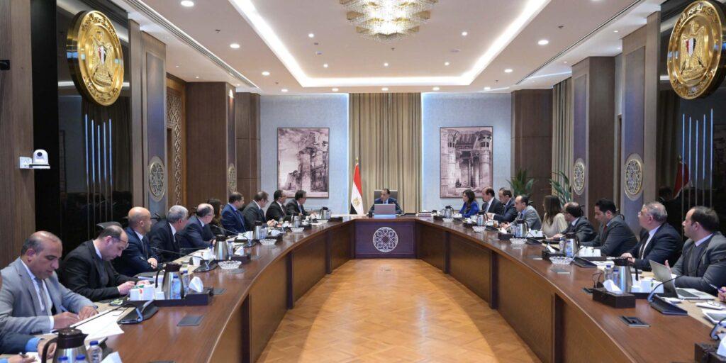 رئيس الوزراء يتابع موقف المرحلة الأولى من منظومة التأمين الصحي الشامل واستعدادات المرحلة الثانية