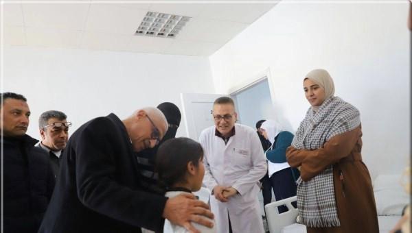 محافظ شمال سيناء يزور الجرحى والمرضى الفلسطينيين بمستشفى الشيخ زويد (صور)