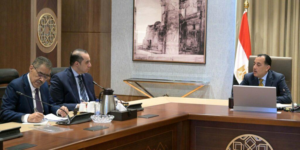 مدبولي يلتقي مسئولي «الحوار الوطني» ويُعلن: توجيه من الرئيس السيسي بتوسيع دائرة الحوار