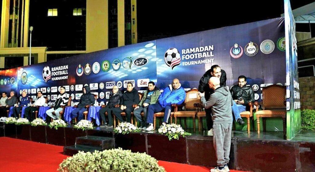 رئيس «الشراء الموحد» يفتتح الدورة الرمضانية لكرة القدم بمشاركة هيئات صحية وشركات أدوية