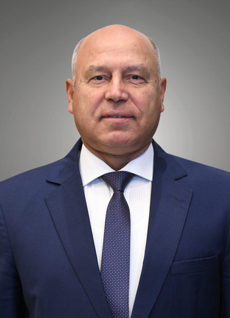 الصناعة: تخصيص 431 قطعة أرض لمشروعات جديدة ولتوسعات قائمة بإجمالى مساحة 900 ألف متر مربع