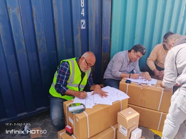 الجمارك تقرر نقل 25 موظفا من جهات مختلفة للمنافذ الجمركية بشكل نهائي (مستند)