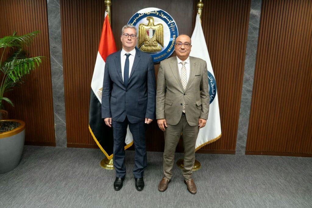 «غازتك» تحول 20 ألف سيارة للغاز خلال عام وتتعاقد على مشروعي «بياتزا جراندي الجولف» و«لابيرلا الزقازيق»