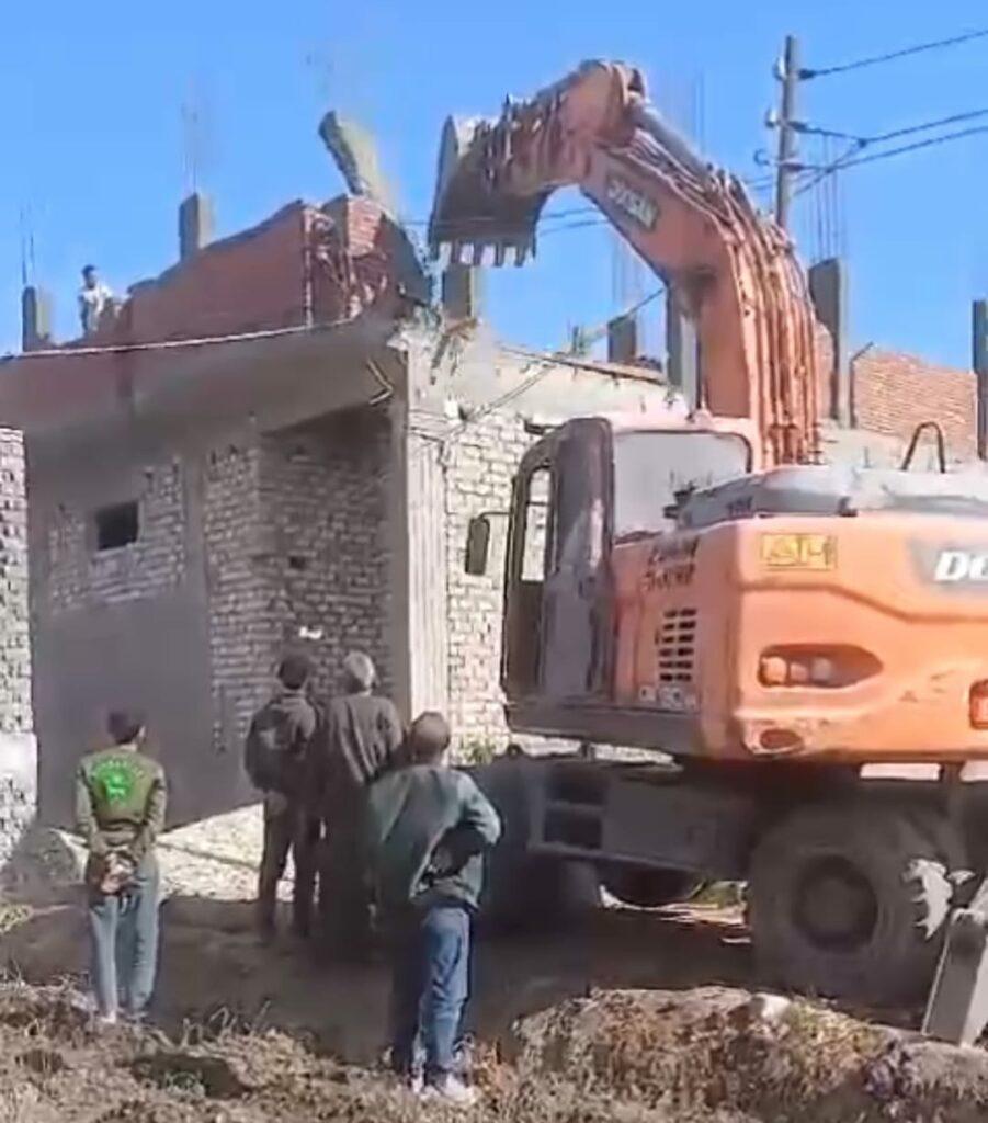 الجيزة: إزالة 20 حالة تعدي على الأراضي الزراعية ومخالفات بناء