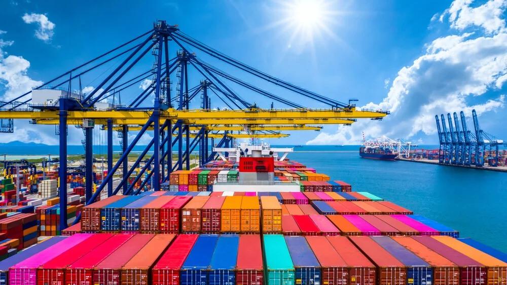 الجمارك: أجازة عيد الفطر بالمنافذ يومين فقط