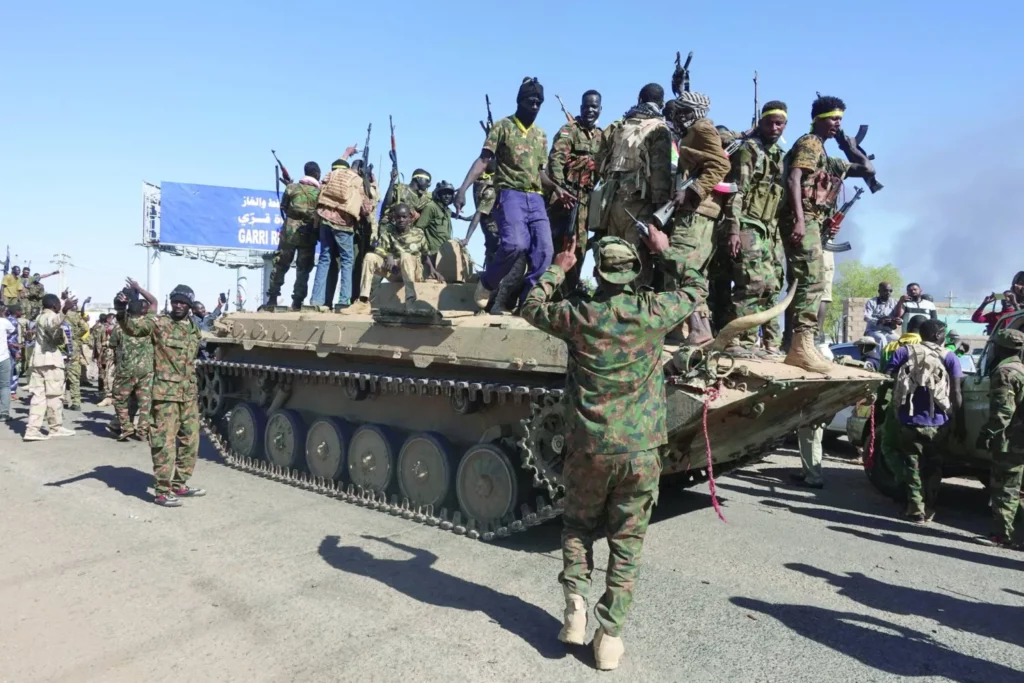 صلاح حليمة: تضامن شعبى واسع مع الجيش السودانى فى مواجهة قوات الدعم السريع