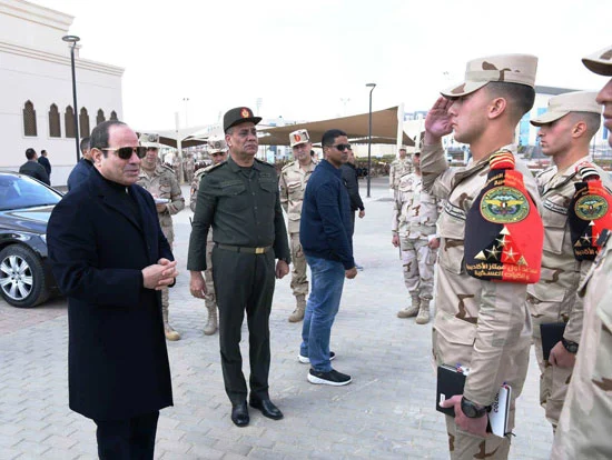 السيسي: الأموال التي تُهدر في الحروب يمكن استثمارها في البناء والتنمية