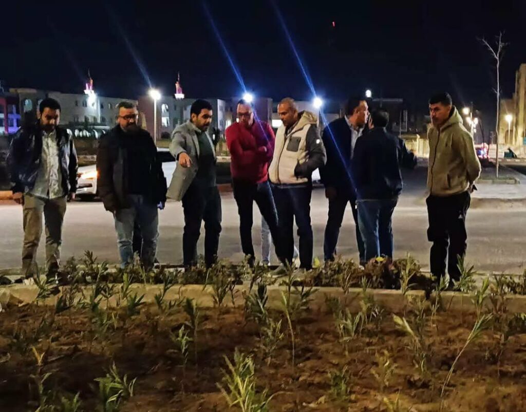 تطوير ورفع كفاءة للطرق والمسطحات الخضراء بعدة مدن جديدة