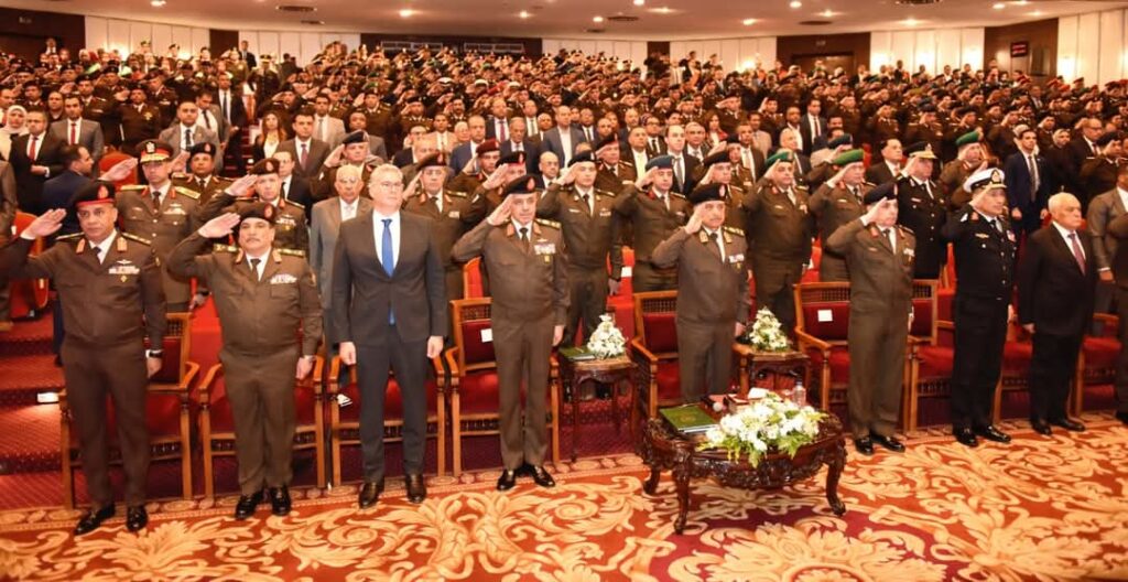 وزير الدفاع يشهد مناقشة البحث الرئيسى لهيئة عمليات القوات المسلحة