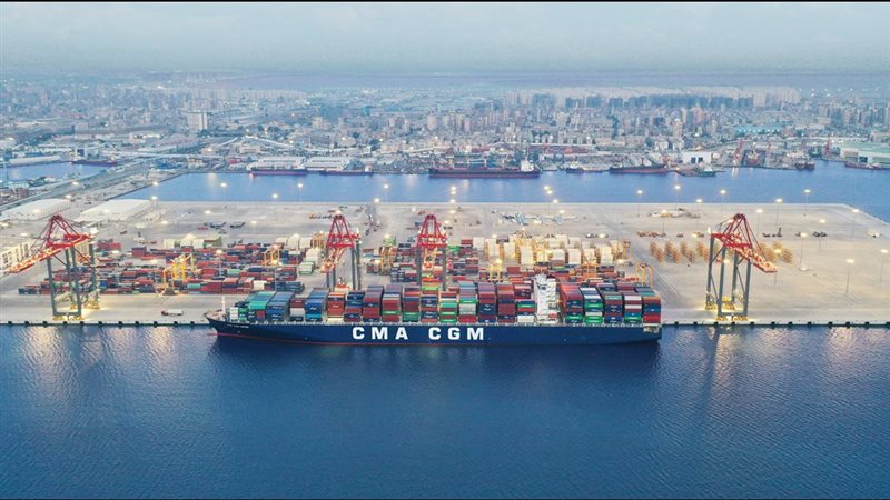 شحن وتفريغ 44 سفينة بميناء الإسكندرية خلال 24 ساعة
