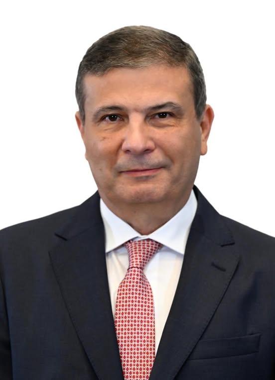 «الزراعة»: تقديم كل أوجه الدعم لزيادة إنتاج الدواجن وتذليل أى عقبات تواجه المربين والمنتجين