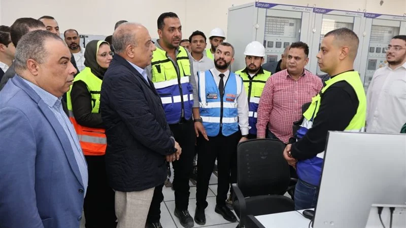وزير الكهرباء خلال تفقده محطات محولات رشيد: نمتلك قدرات توليديّة كبيرة قادرة على الوفاء بكل الاحتياجات والمتطلبات