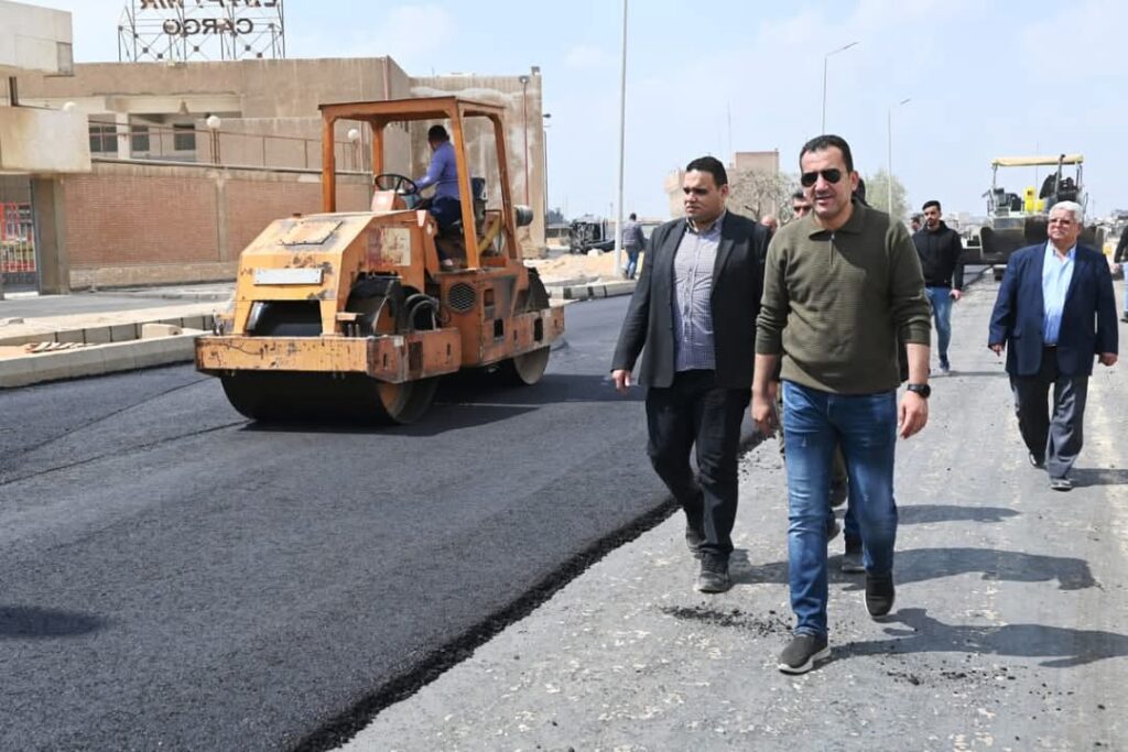 الإسكان: استكمال أعمال تطوير الطرق بالمناطق الصناعية بعدة مدن