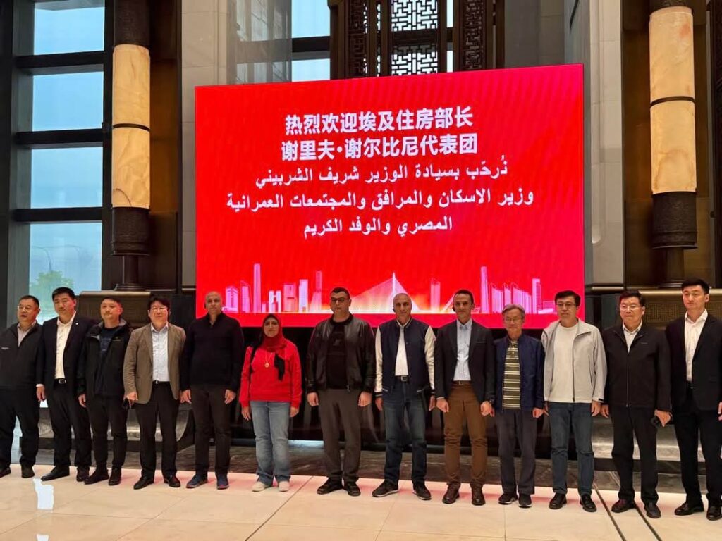وزير الإسكان يتفقد المدينة الأولمبية بـ«هانغتشو» الصينية لنقل أحدث نظم التشغيل للعاصمة الإدارية