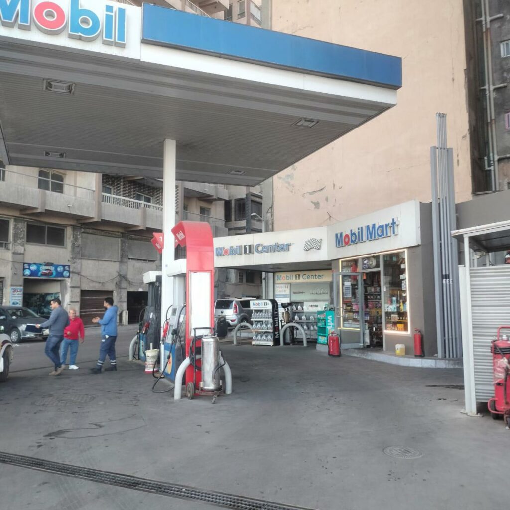 محافظ الإسكندرية يحذر الأسواق من المغالاة في الأسعار بعد رفع الوقود