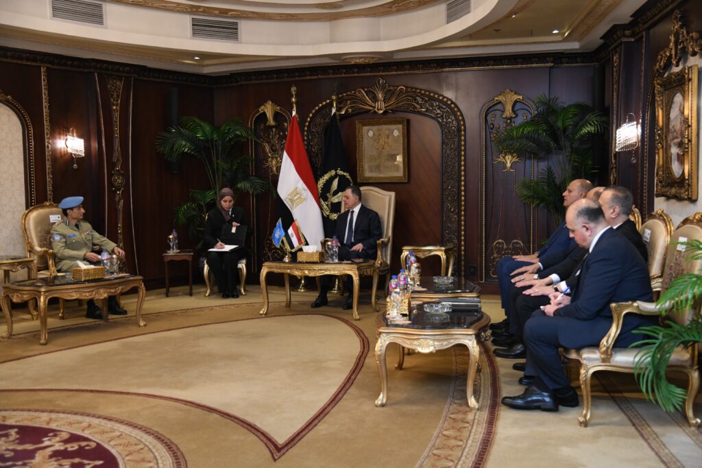 لبحث سبل التعاون.. وزير الداخلية يستقبل المستشار الشرطي لمنظمة الأمم المتحدة