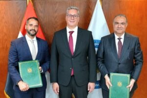 اكسون موبيل توقع مذكرة تفاهم مع إيجاس لتفعيل نظام الاتفاقيات الجديد بمنطقتي كايرو ومصرى البحريتين
