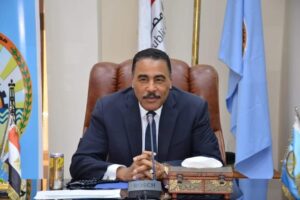 محافظ مطروح يتابع جهود تنفيذ الخطة الاستثمارية للعام المالي الحالي
