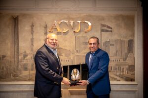 الملك أحمد فؤاد يزور العاصمة الإدارية الجديدة بهدف الاطلاع على ما تحقق بها من إنجازات