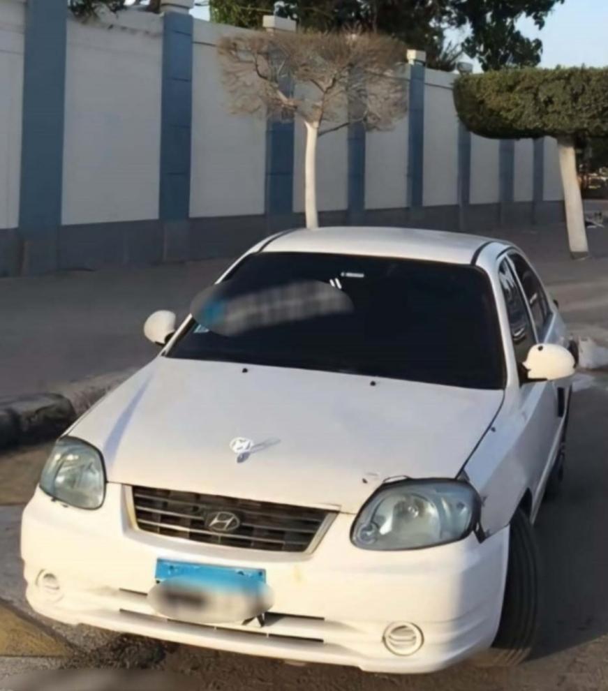الأمن يحقق في فيديو طمس لوحات معدنية لإحدى السيارات بالإسماعيلية.. ويضبط المتهم