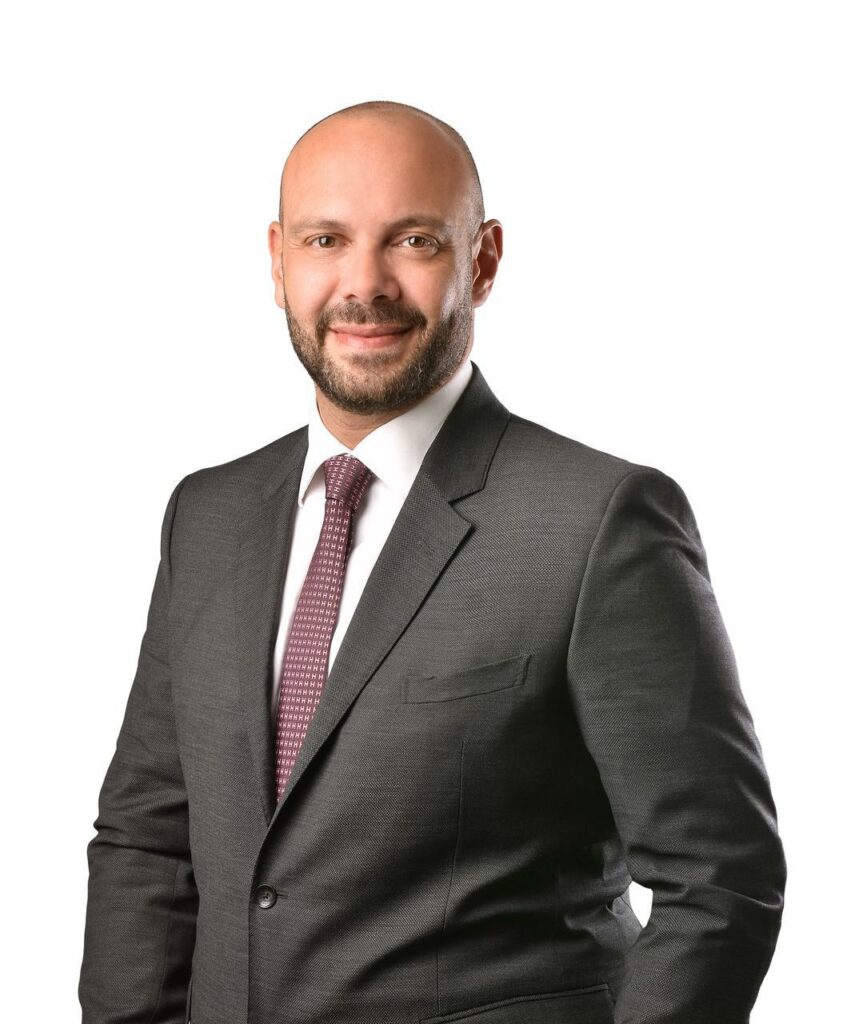 مجيب عبد الرازق: «نوتانيكس» تستهدف التعاقد مع 25 بنكا بنهاية 2025.. ونعتزم زيادة استثماراتنا
