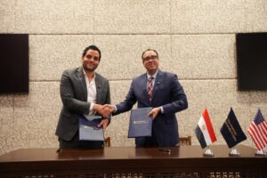 منصة مصر للتعليم تقدم منحة دراسية للجامعة الأمريكية بالقاهرة لدعم الطلاب المتميزين