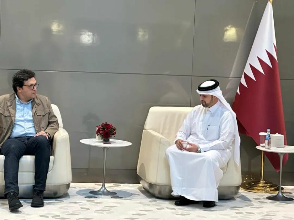وزير الثقافة المصري يصل إلى الدوحة للمشاركة في فعاليات «قطر تبدع 2025»