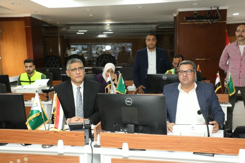 محافظ الجيزة: مستعدون للتعامل الفوري مع أي بلاغات قد تنجم عن سوء الأحوال الجوية