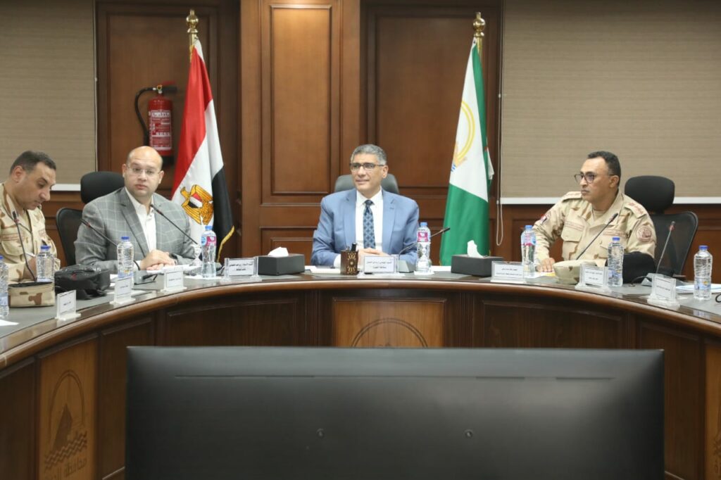 النجار: تطوير وتحسين الظروف المعيشية بعدد 42 قرية بمركزي الصف وأطفيح
