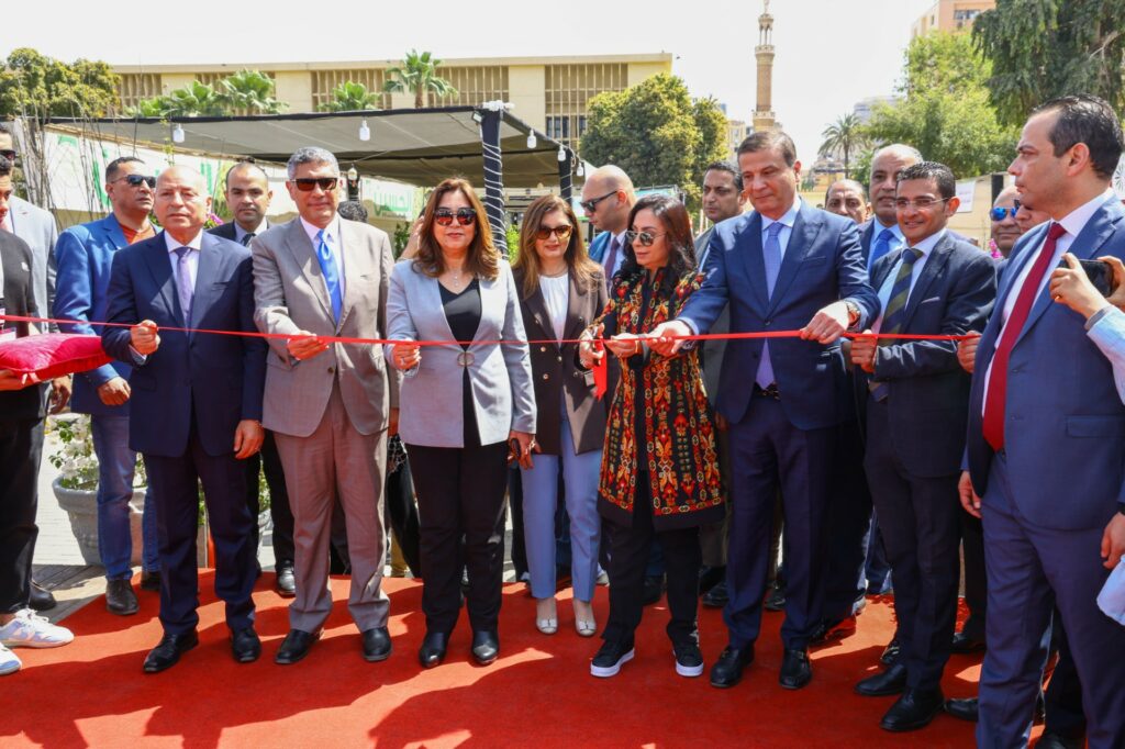 عادل النجار: محافظة الجيزة حريصة على دعم الحرف والصناعات اليدوية
