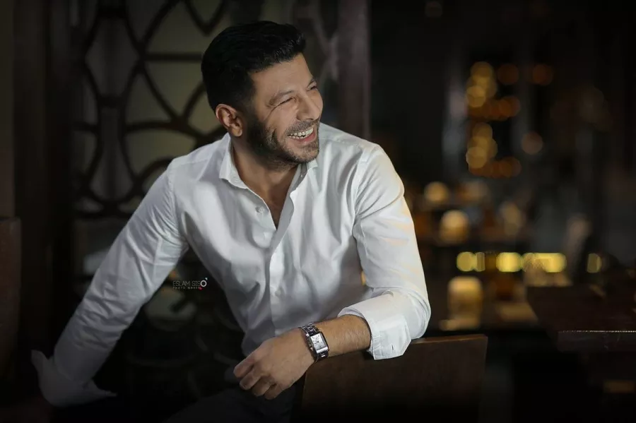 إياد نصار في حوار لـ«المال»: كواليس «ظلم المصطبة» رائعة وانتظروا فيلم «الأرض السودا»