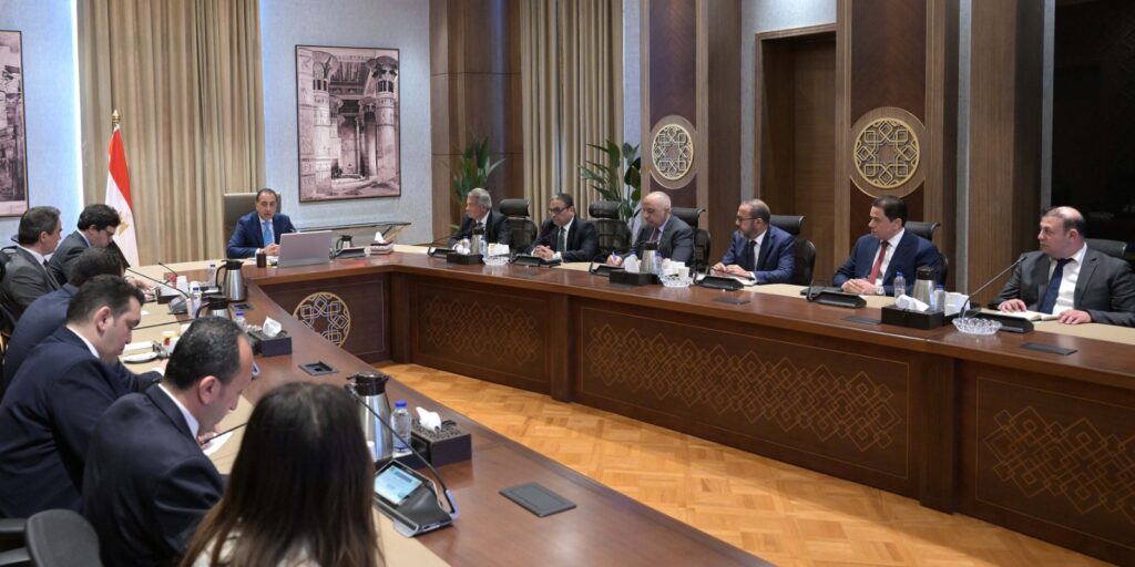 رئيس الوزراء لأعضاء لجنة مستقبل الإعلام : مستعدون لدعم الأعمال الدرامية الهادفة