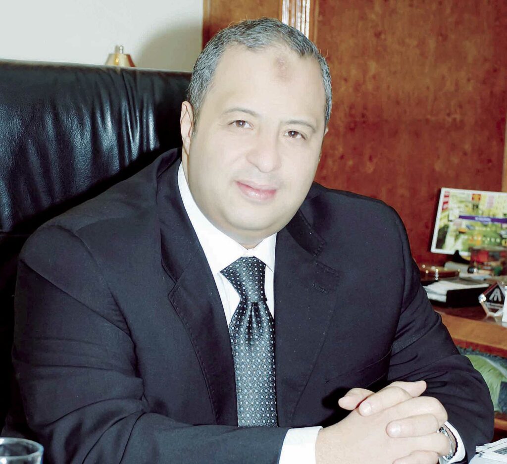علاء السبع: سيناريوهان مؤثران على أسعار السيارات بسبب الحرب التجارية بين أمريكا والصين