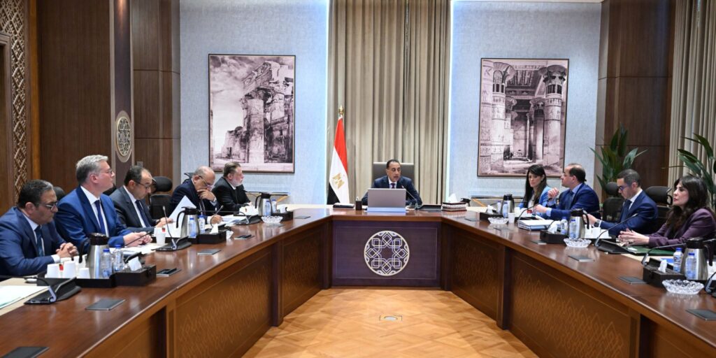 الحكومة: إجراء 21 صفقة في 11 قطاعا بإجمالي 6 مليارات دولار حتى الآن ببرنامج الطروحات