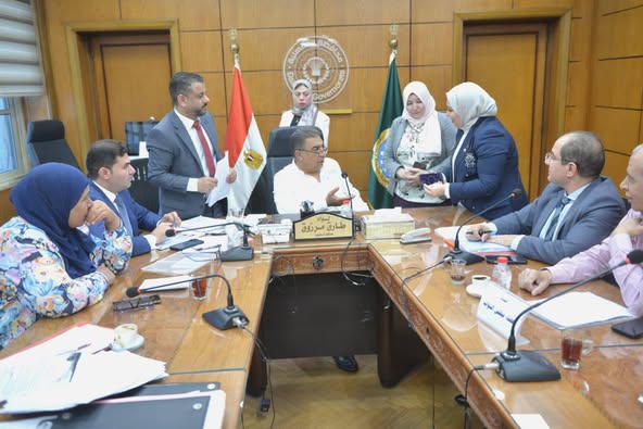 محافظ الدقهلية يلتقي أعضاء مجلسي النواب والشيوخ لبحث عدد من المشكلات