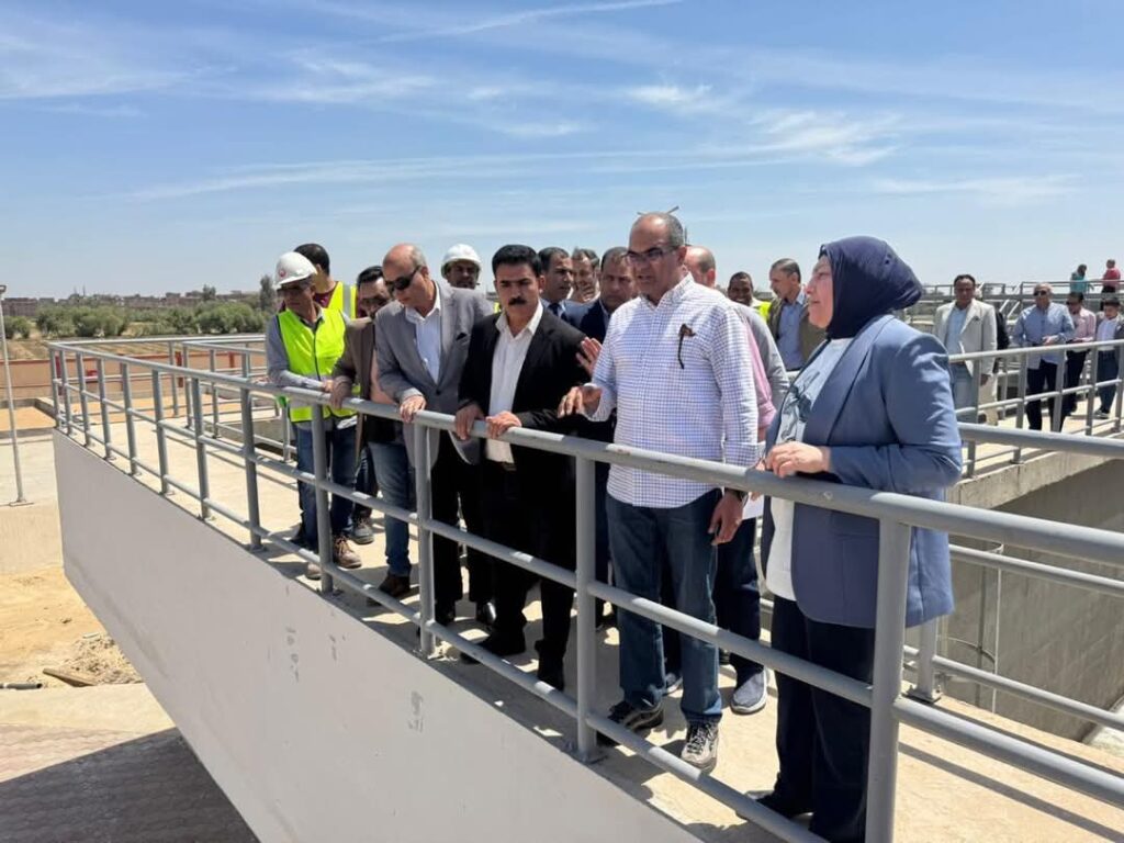 نائب وزير الإسكان يتابع منظومة مياه الشرب والصرف بمحافظة الشرقية